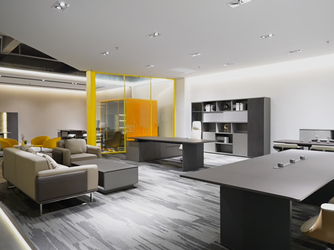 YourWork Møbler oppgraderer showroom